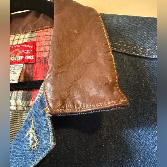 1970s Marlboro Country Store Denim Jacket Leather Collar - Picture 3 of 6